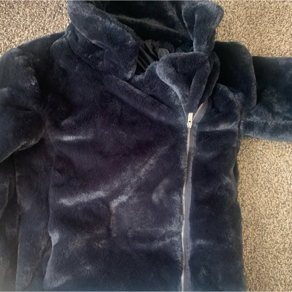 Ashley 26 international black faux fur coat